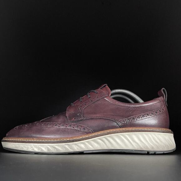 Ecco ST.1 Hybrid Mens 8 Burgundy Leather Brogue Wingtip Oxford Dress Shoe Casual - Picture 1 of 9